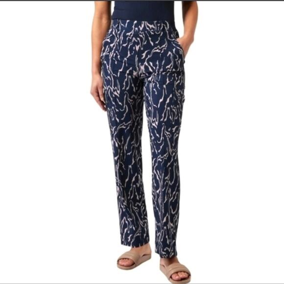Athleta Vienna Voyage Navy Patterned Lightweight Straight Vacation Cargo Pants - Picture 5 of 5